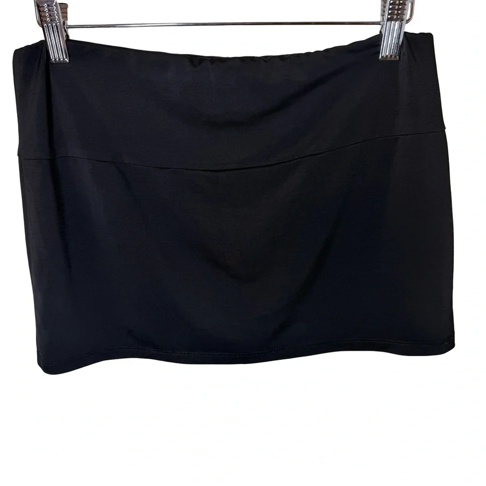 WHITE FOX Act Brand New Black Mini Skort Size Medium - Picture 4 of 8